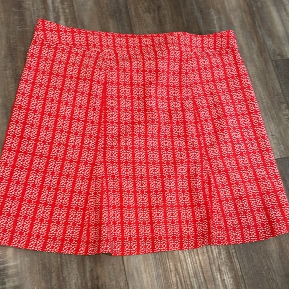 RipSkirt Hawaii red and white print size XL - Picture 7 of 8